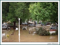 http://www.assessment.ucar.edu/flood/flood_summaries/07_28_1997.html